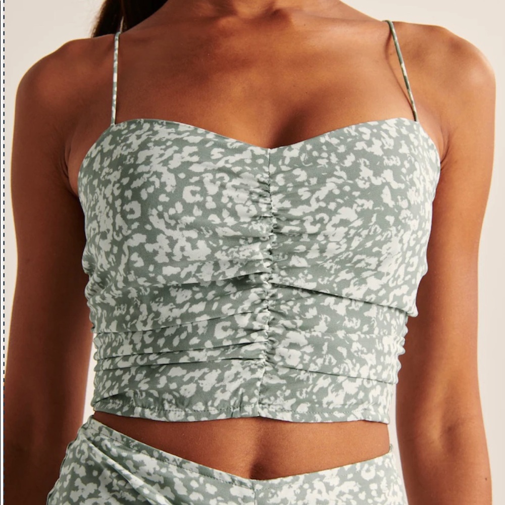 NWT Abercrombie & Fitch Green Ruched Cami
